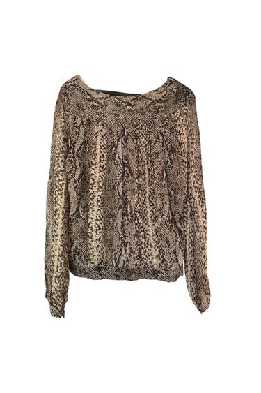 ANIMAL PRINT SHEER BLOUSE