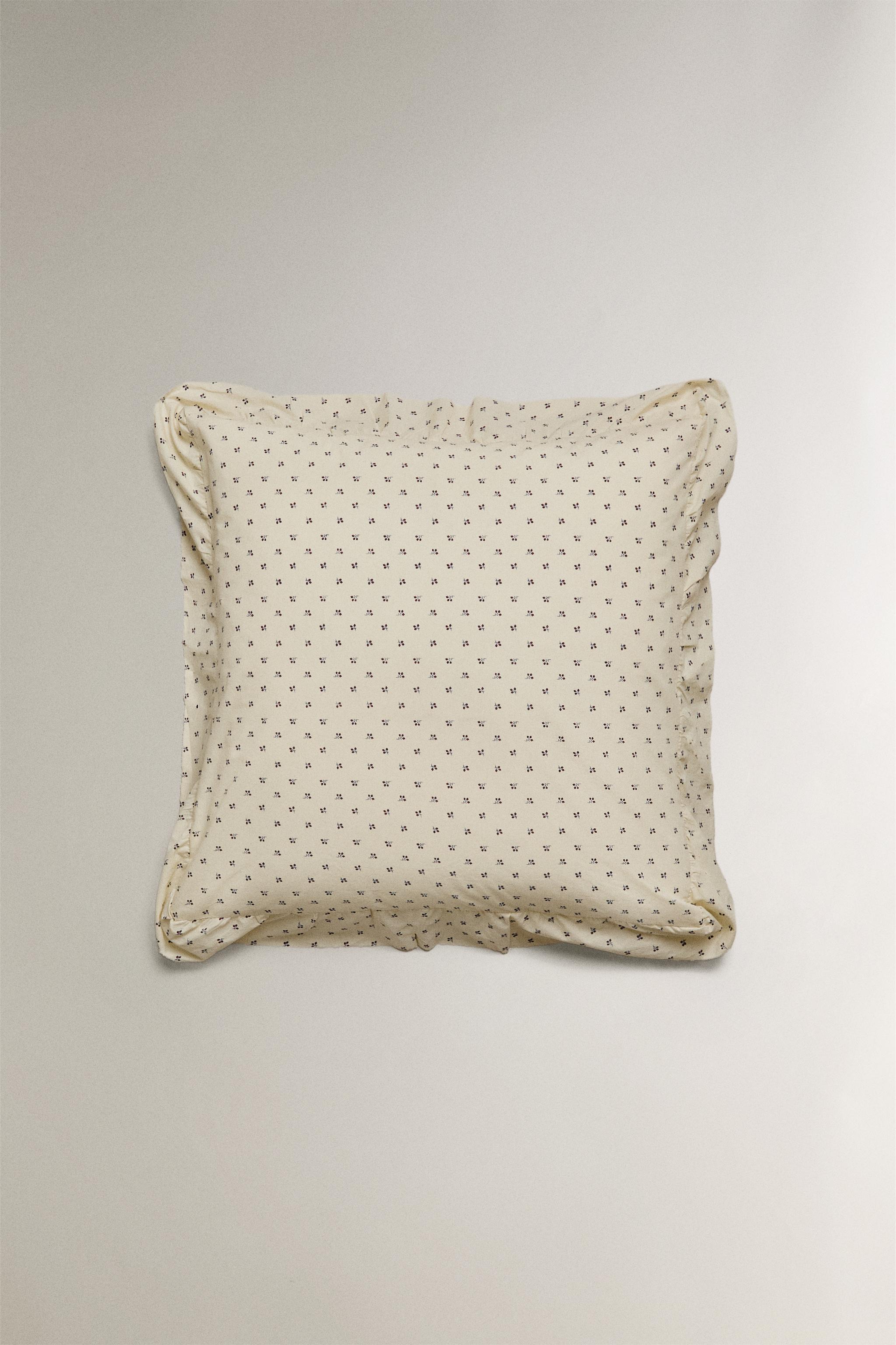 CHILDREN'S FLORAL PRINT PILLOWCASE WITH RUFFLE