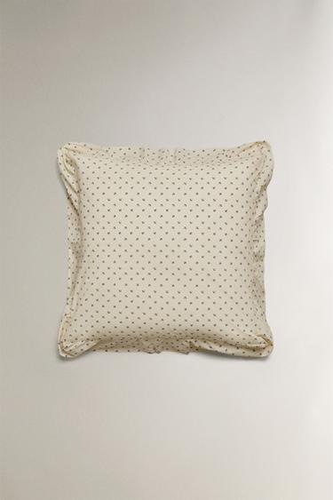 KIDS' RUFFLED FLORAL PRINT PILLOWCASE - Ecru by Zara - Image 1