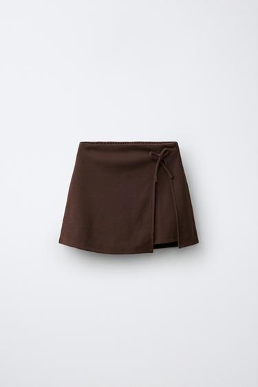 SOFT TOUCH BOW APPLIQUÉ SKORT - Brown by Zara - Image 0