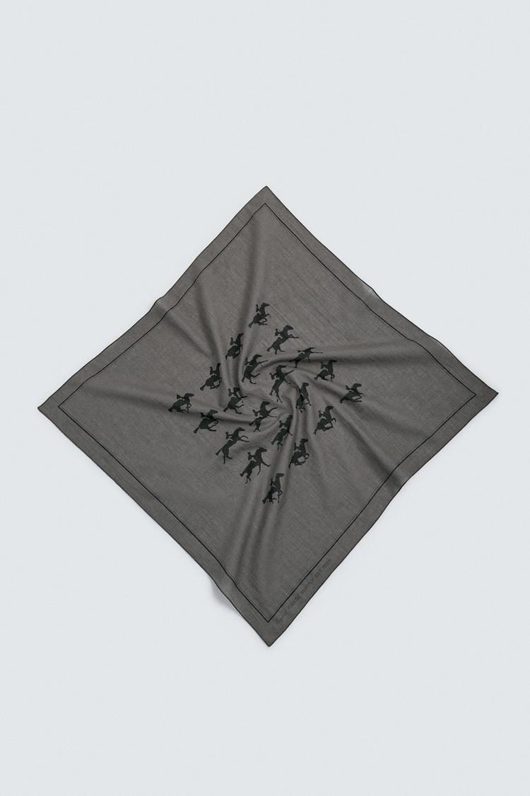 ZARA HORSE PRINT BANDANA