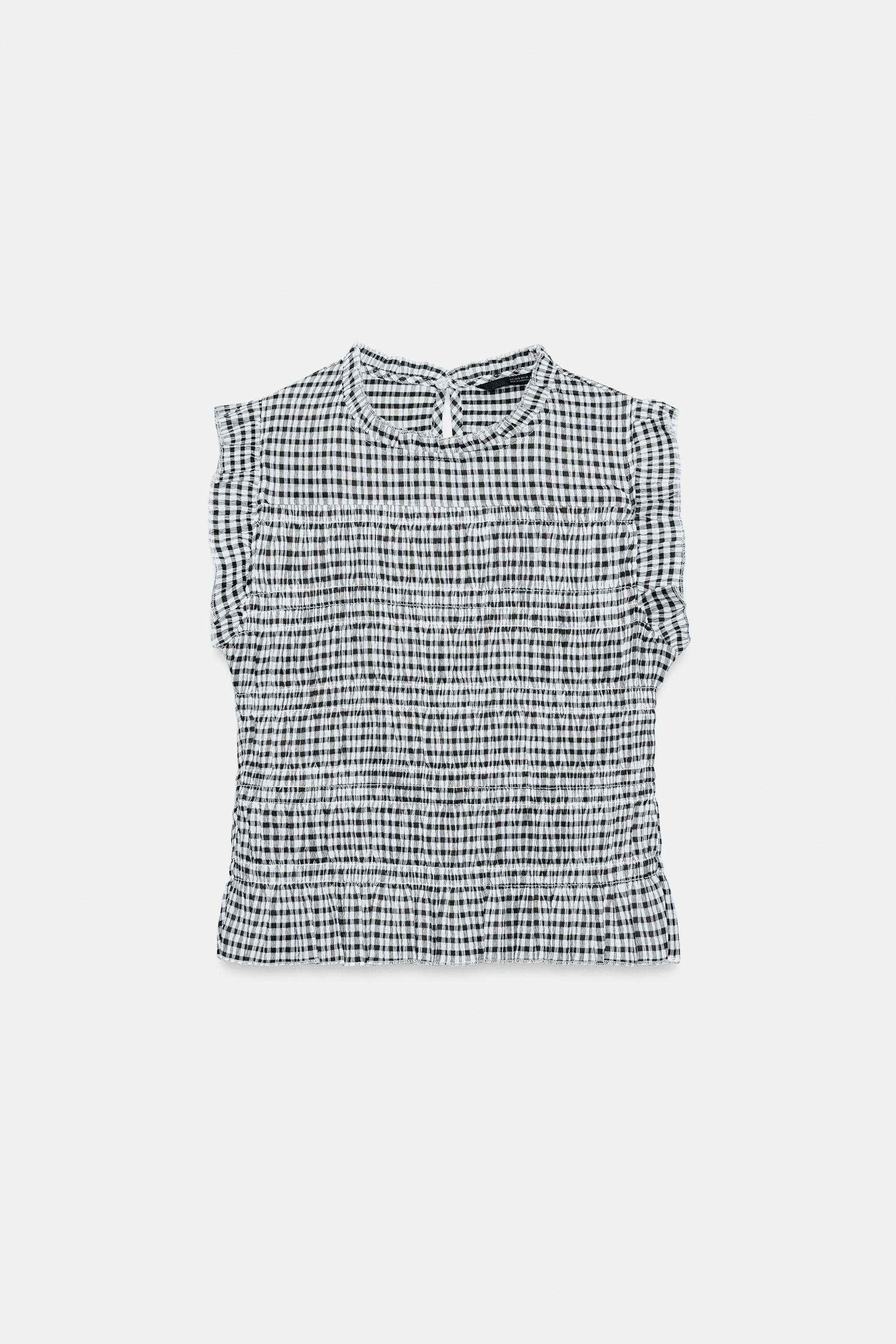 GINGHAM SMOCKED TOP