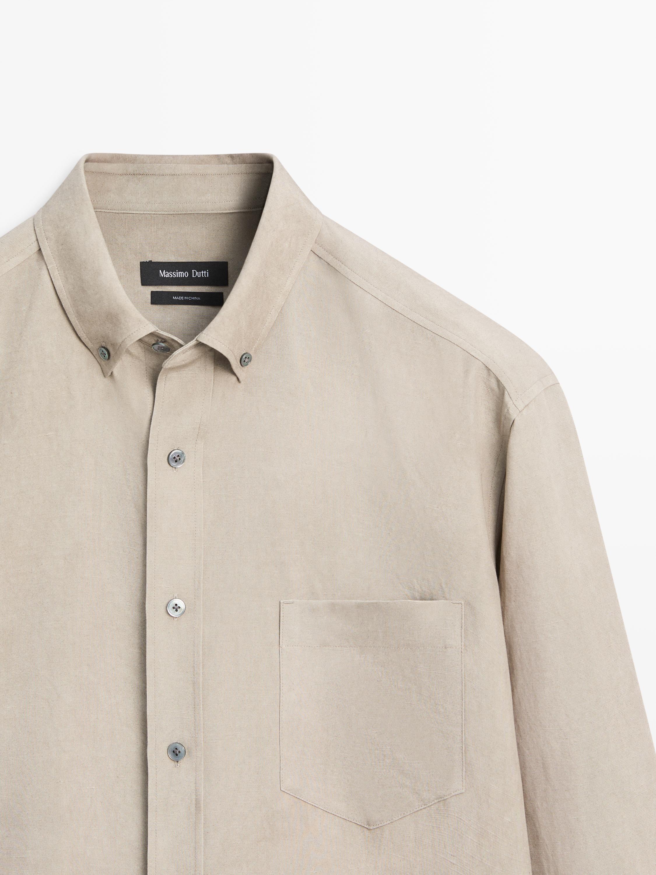 Flowing shirt with pocket — Beige