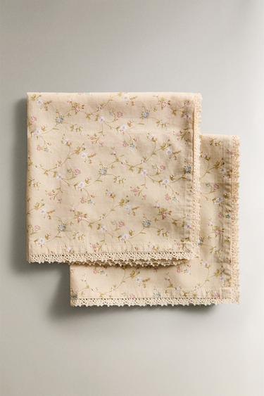 PACK OF FLORAL COTTON NAPKIN (PACK OF 2) - Butter by Zara