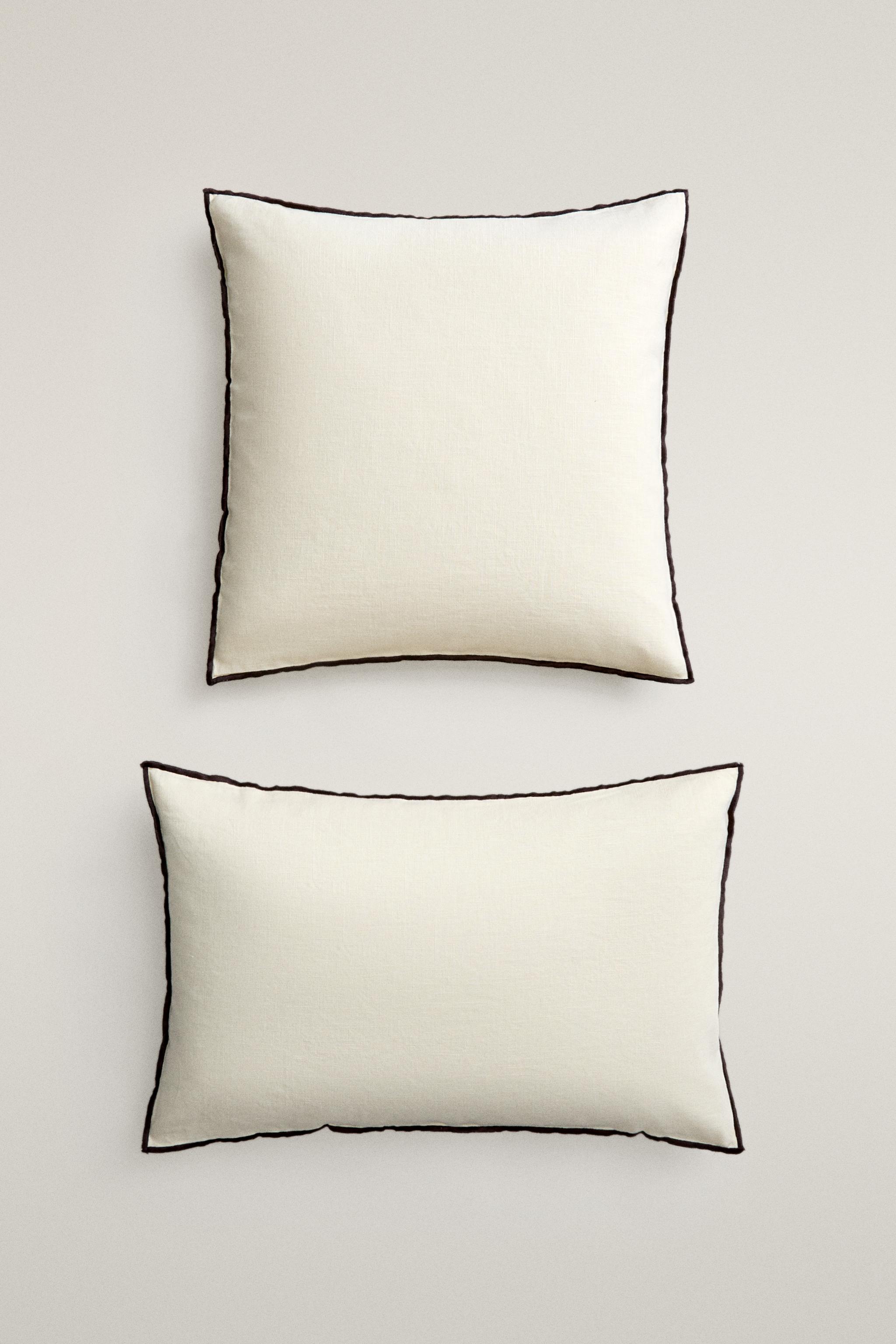 OVERLOCK THROW PILLOW COVER — Vanilla