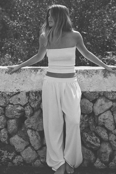 TOP CROP PUNTO BANDEAU - Blanco de Zara