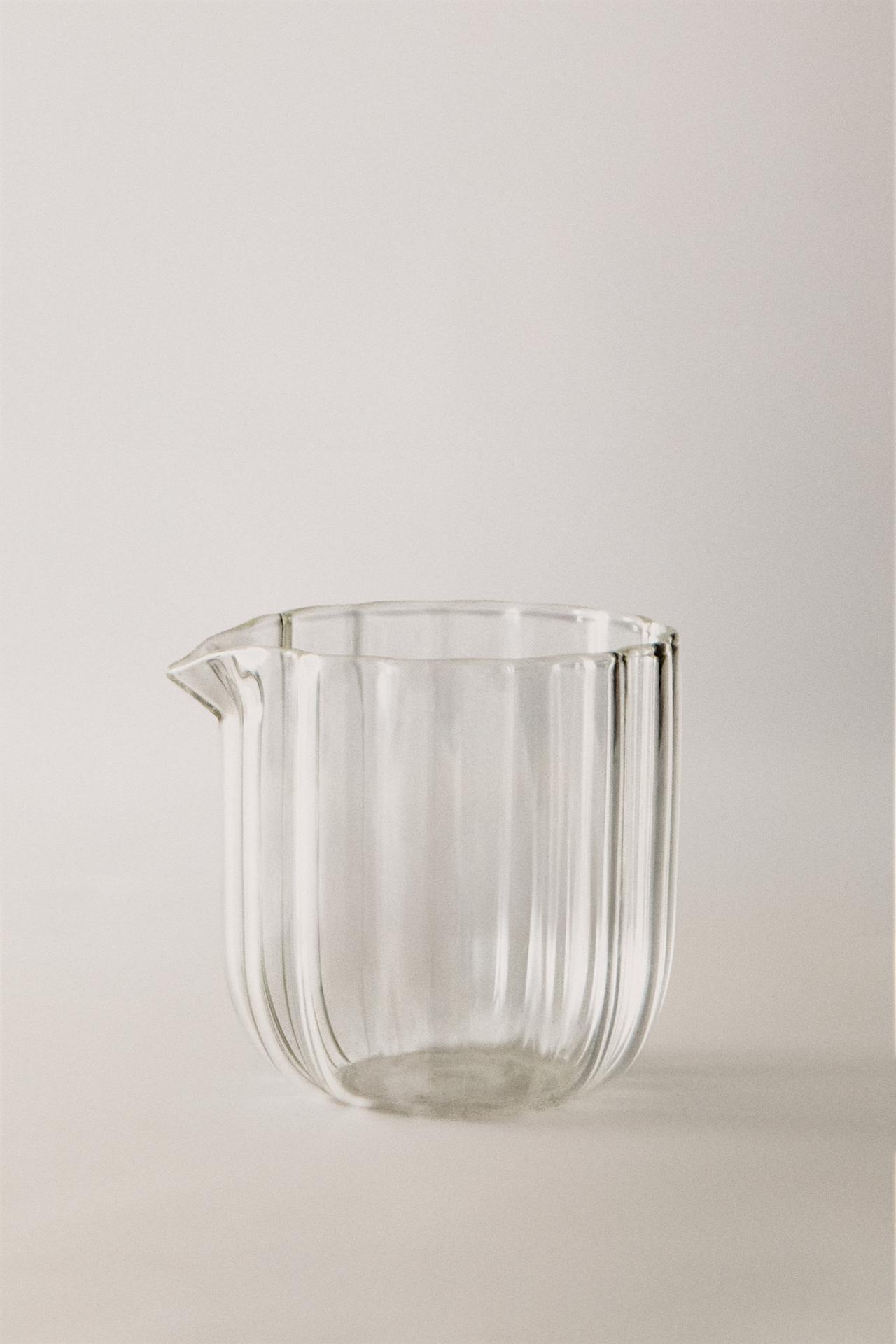 BOROSILICATE GLASS CREAM PITCHER — Transparent