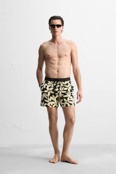 ZWEMSHORT MET BLOEMENPRINT - Zwart van Zara - Afbeelding 0
