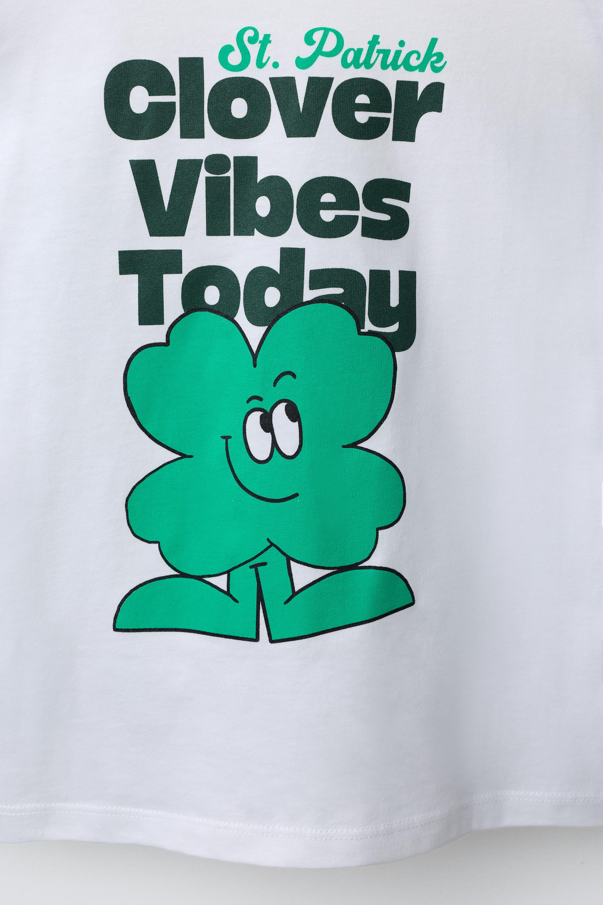 TEXT AND CLOVER PRINT T-SHIRT
