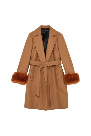 COAT WITH TEXTURED CUFFS