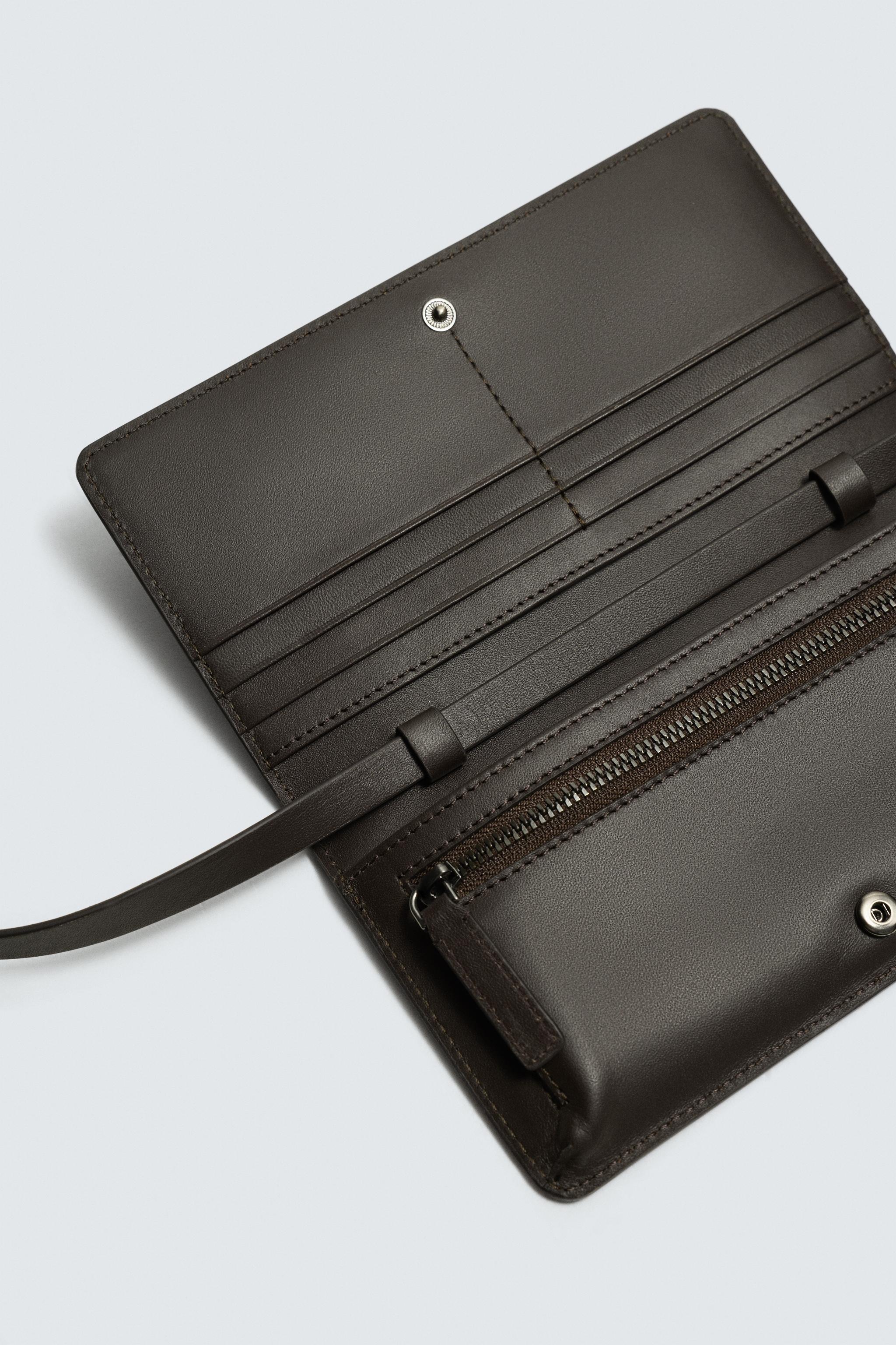 PORTEFEUILLE OVERSIZE EN CUIR