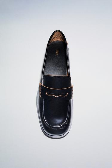 MOCASSINS EN CUIR À CONTRASTE - Noir de Zara