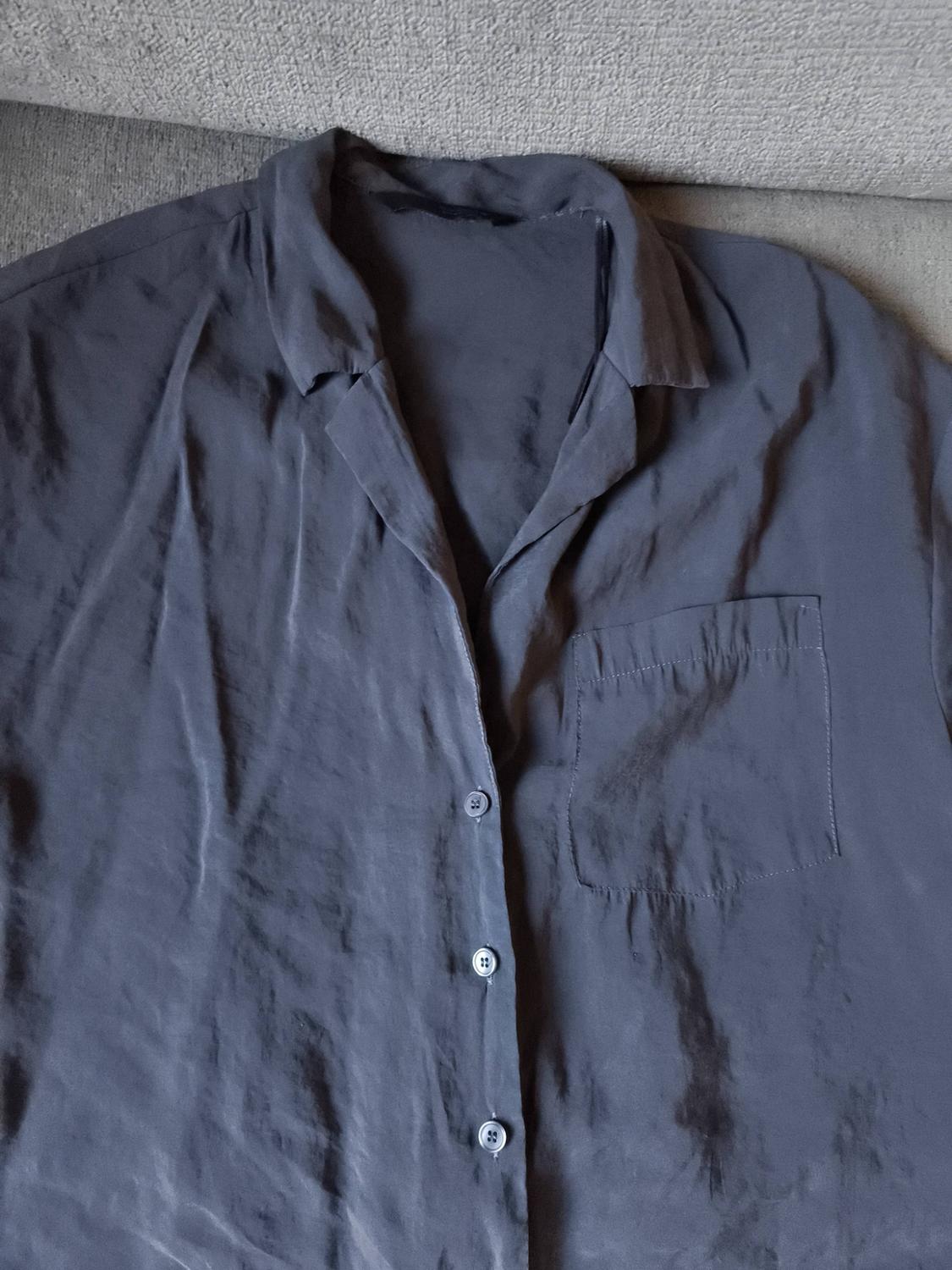 SHORT SLEEVE FLOWING SHIRT - Image 2