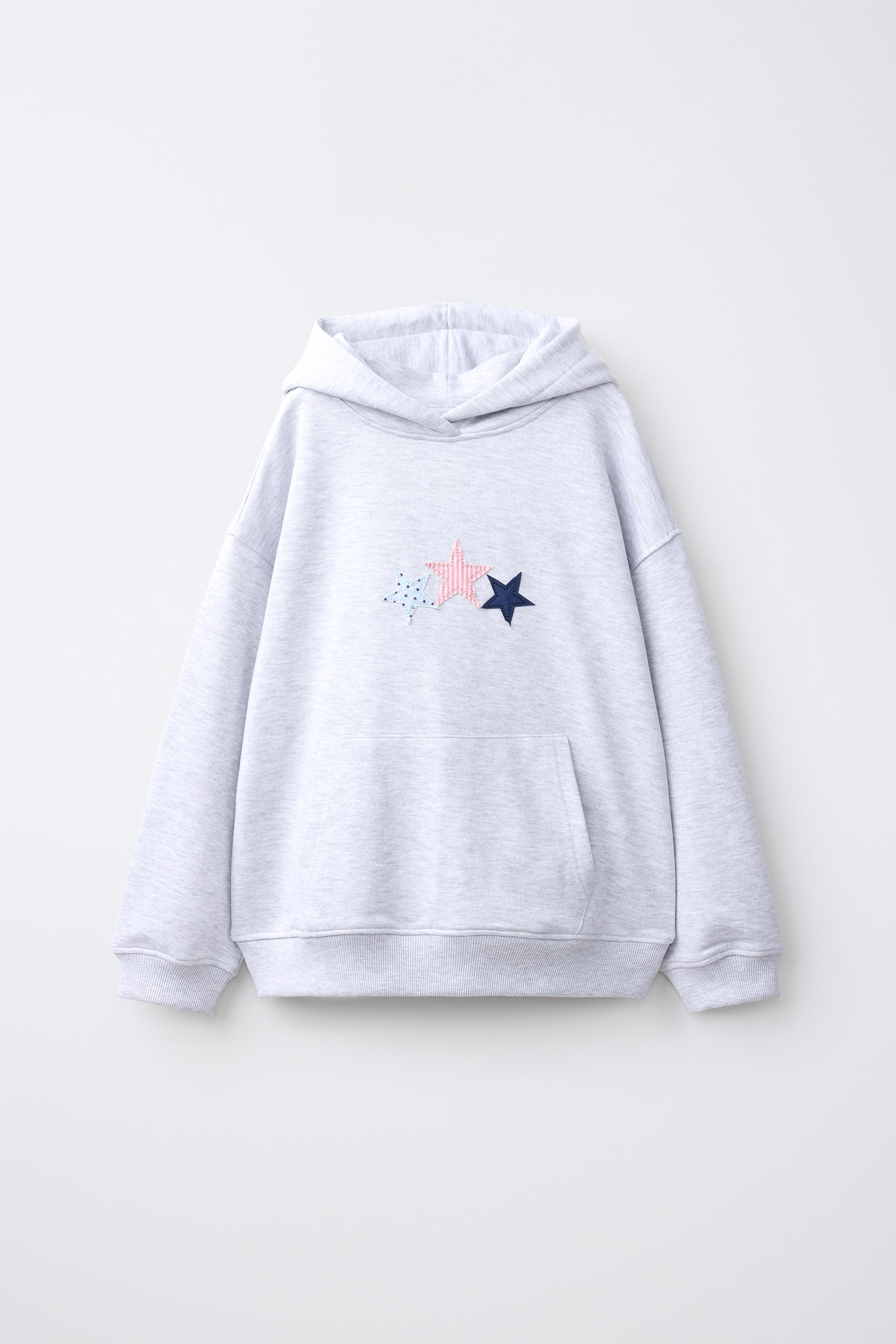 STAR PATCH HOODIE