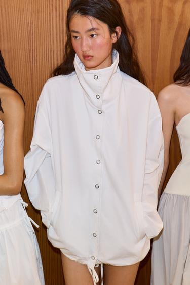 CHAQUETA OVERSIZE COSTURAS - Blanco de Zara