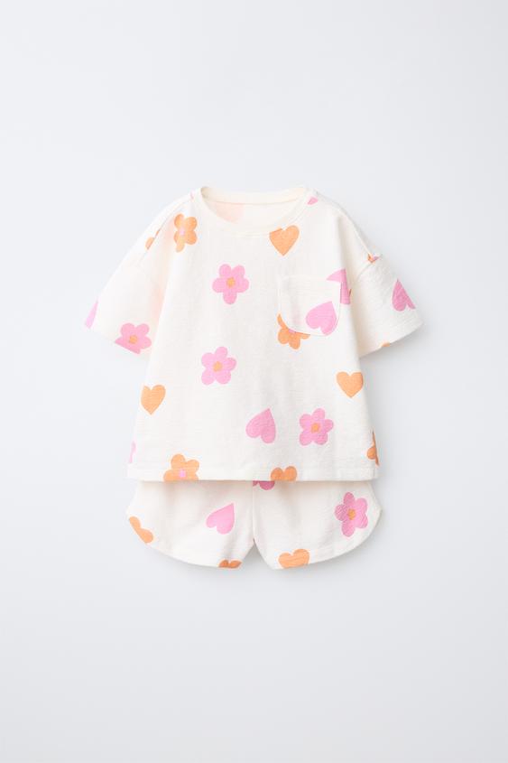 CONJUNTO CAMISETA Y PANTALÓN - Rosa de Zara - Imagen 0