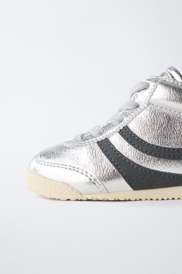 BASKETS MONTANTES MODE - Argent de Zara - Image 3