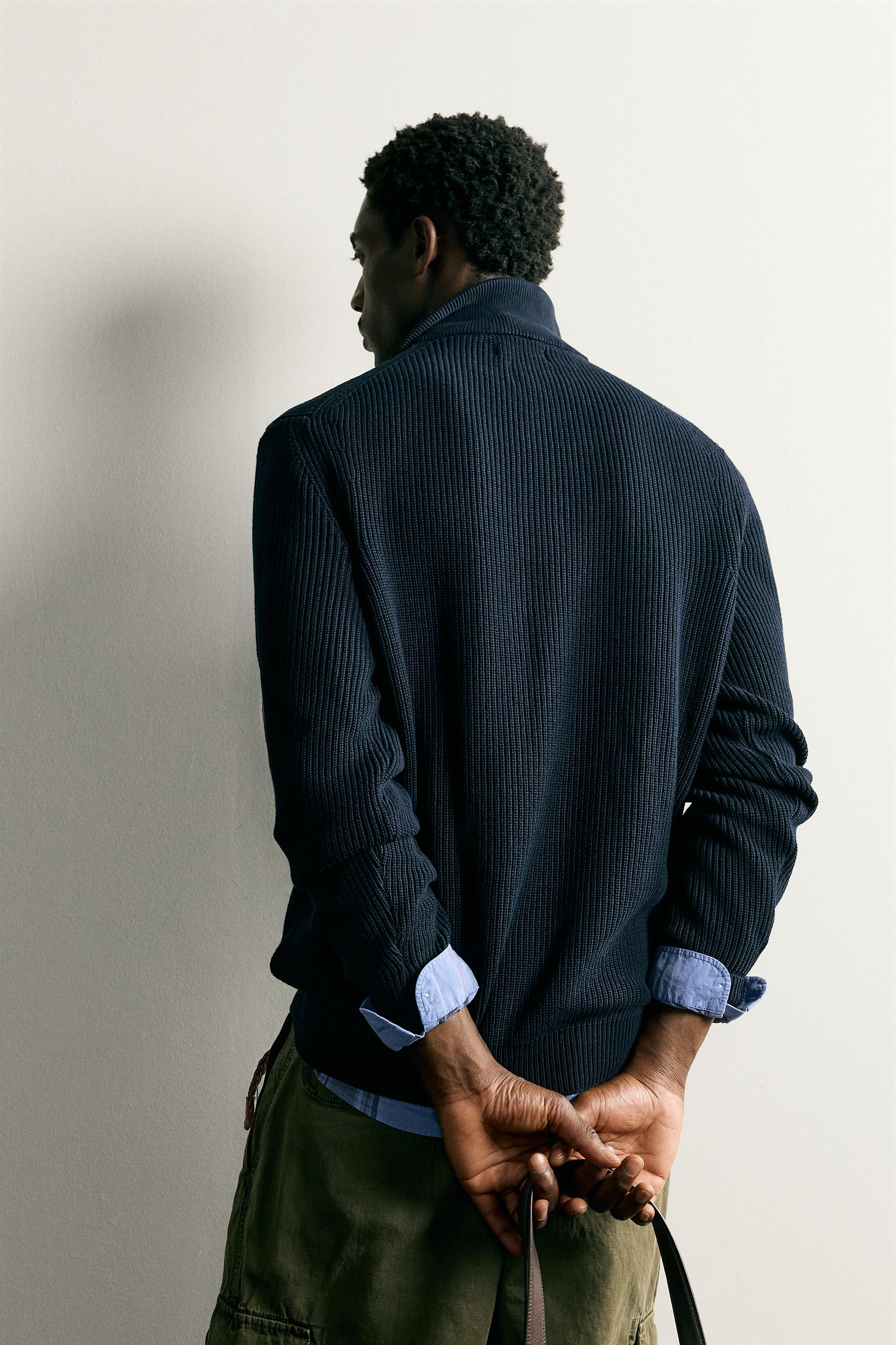 PULL EN MAILLE PERLÉE À ZIP