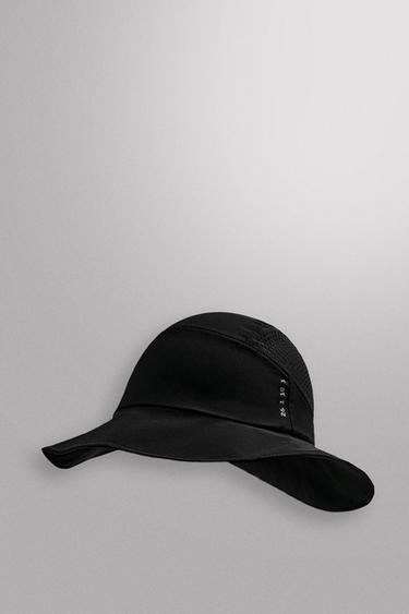 Zara TECHNICAL BUCKET HAT - Black