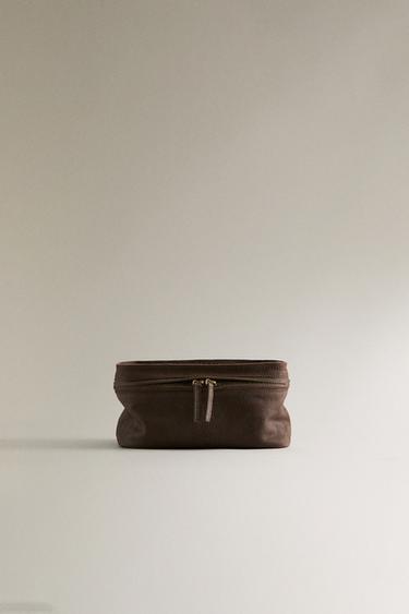 Zara FADED LEATHER MAKEUP BAG - Brown