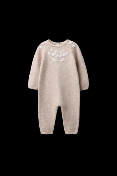 STRICKOVERALL MIT BLUMENSTICKEREI - Hellbeige von Zara - Bild 0