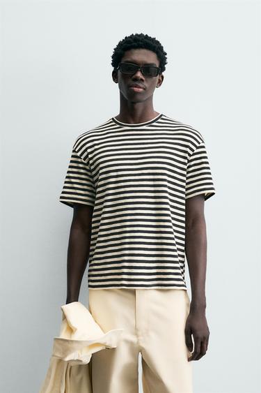 CAMISETA RELAXED FIT RAYAS - Crudo / Marino de Zara