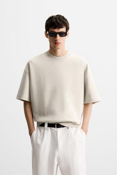 سويت شيرت تقني بتشابك - صخري الخاص بـ Zara