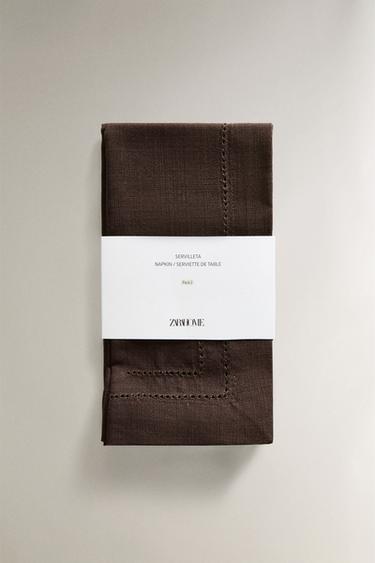 LOT DE SERVIETTES DE TABLE EN COTON À JOUR ÉCHELLE (LOT DE 2) - Marron de Zara - Image 4