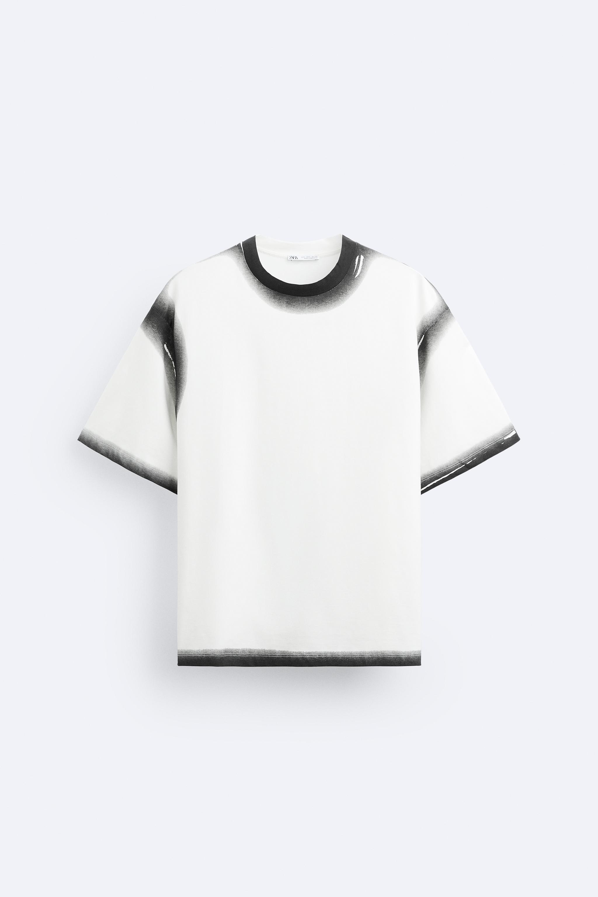 SPRAY EFFECT PRINTED T-SHIRT