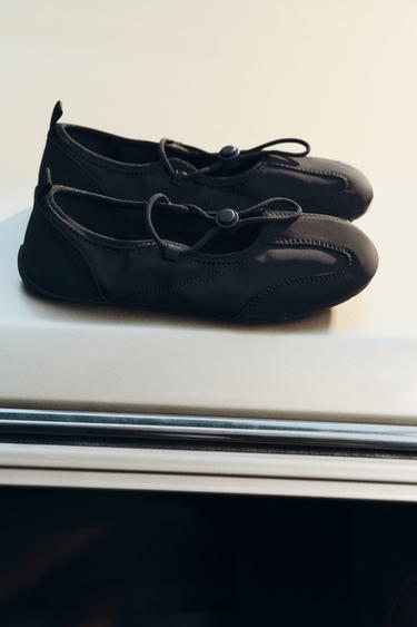 SPORTY BALLET FLATS - Black by Zara
