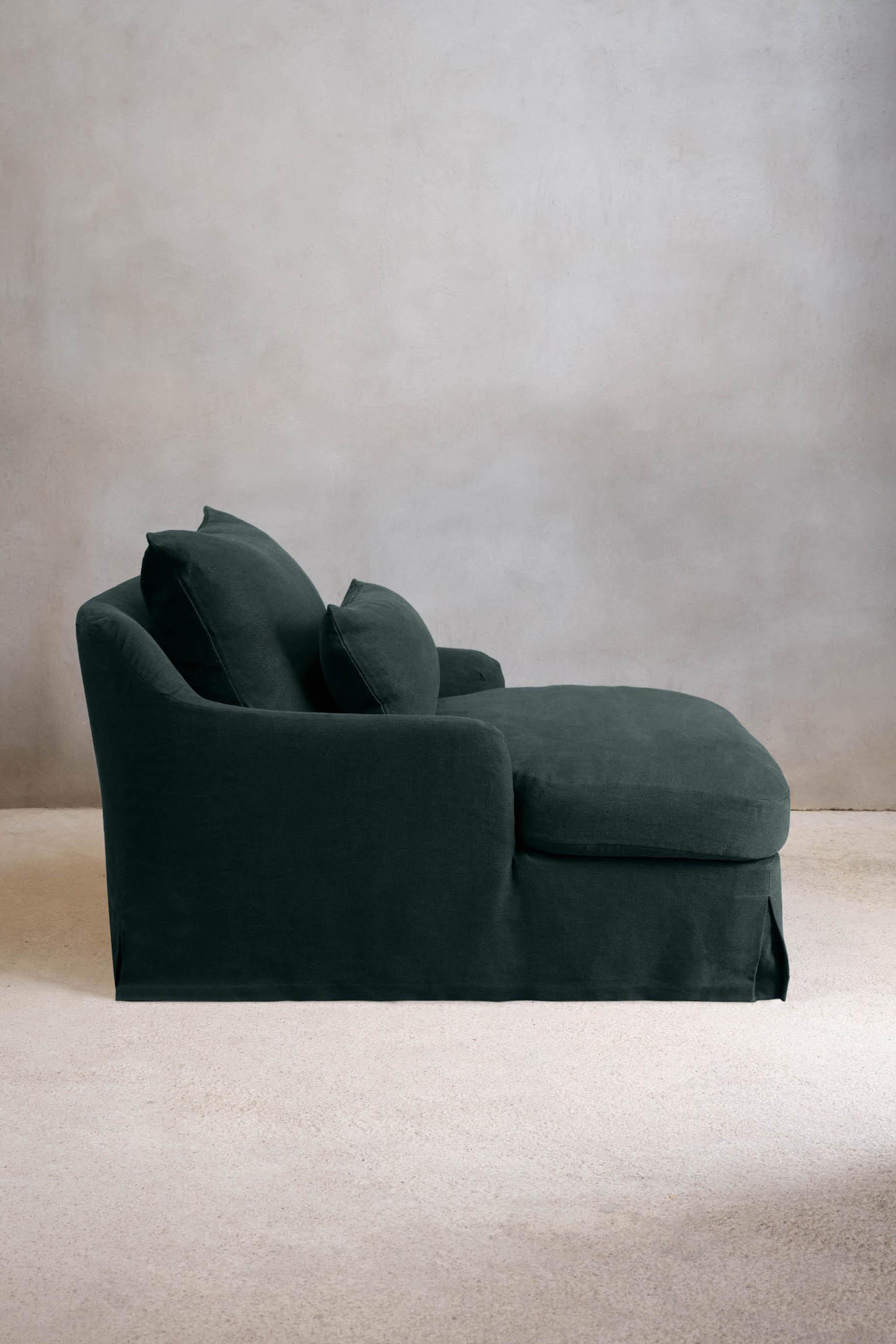 LOVESEAT 01 — Dark green