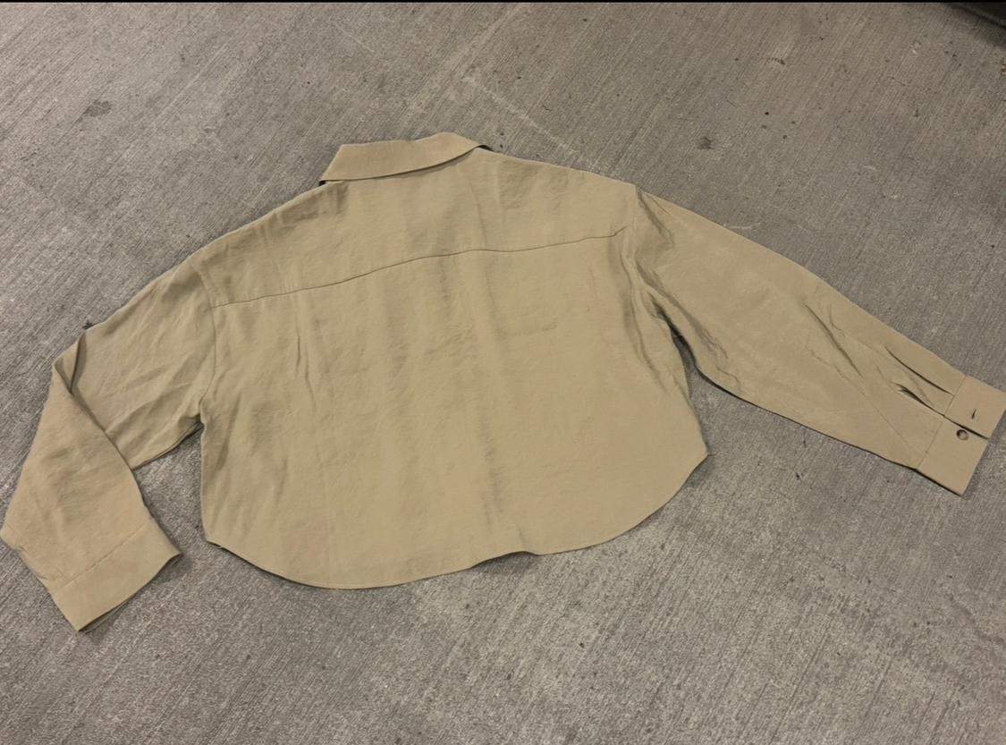 BUTTON POCKET CROPPED SHIRT - Image 5