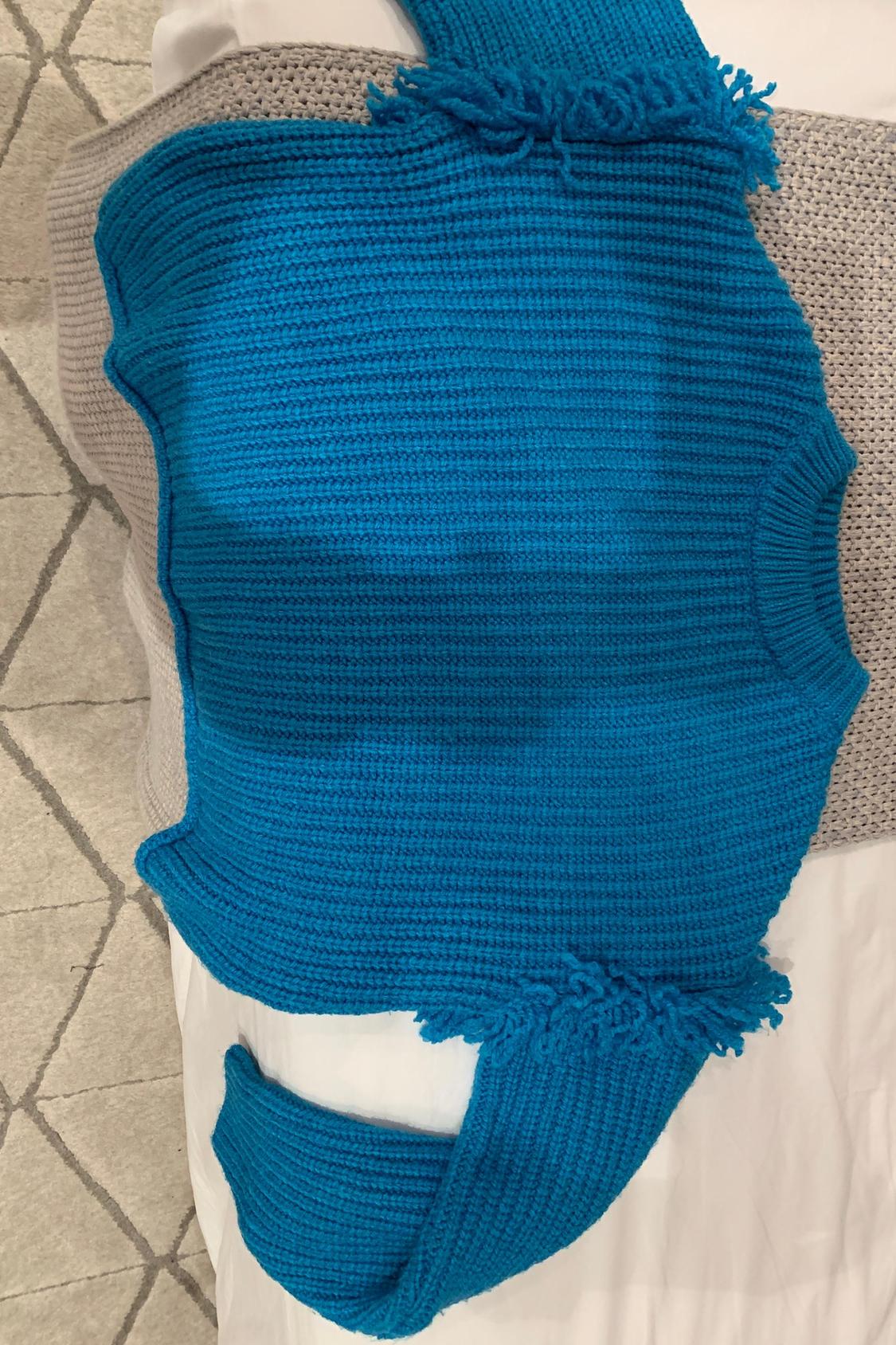 FRINGED KNIT SWEATER