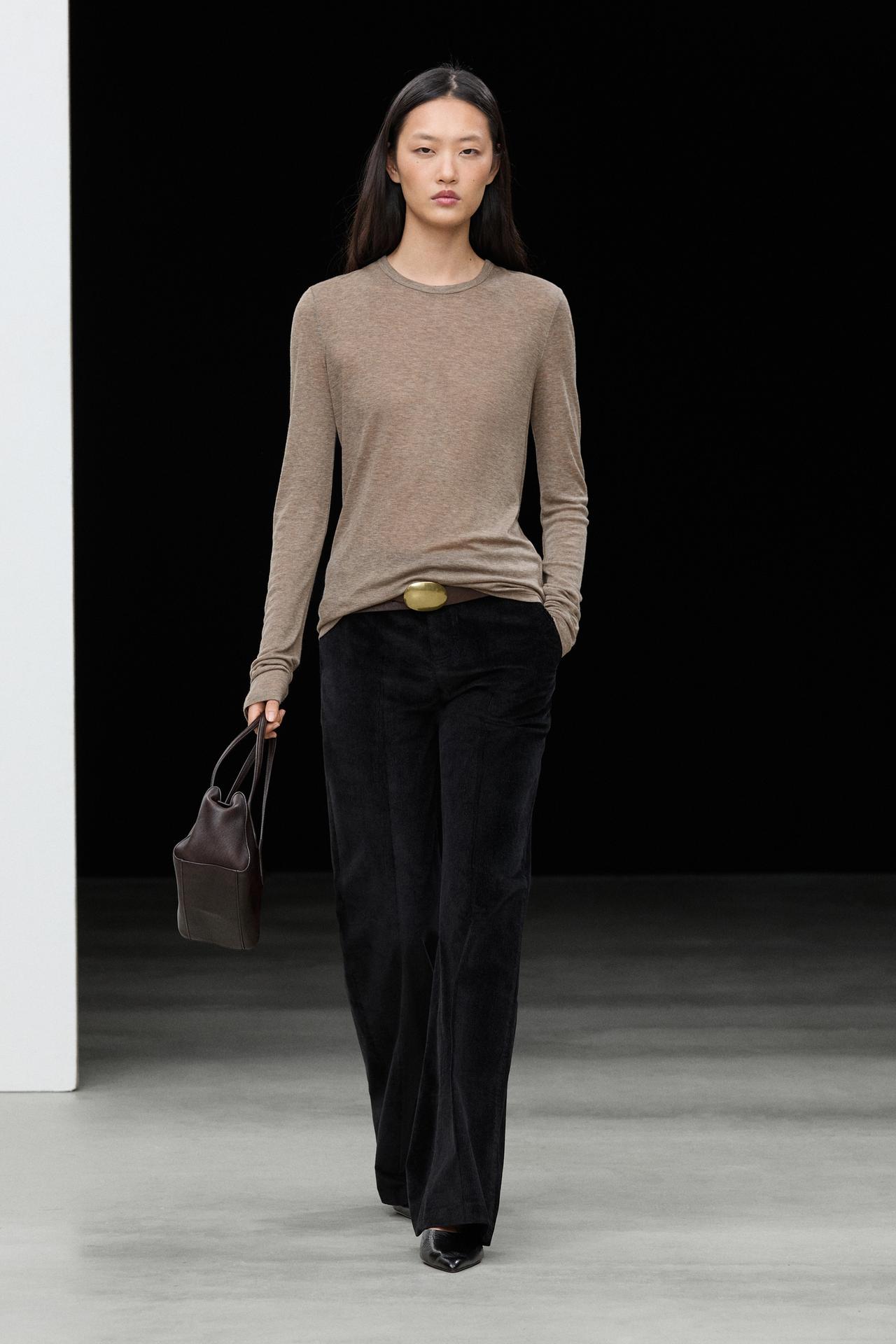 Long sleeve wool-blend T-shirt — Black gold