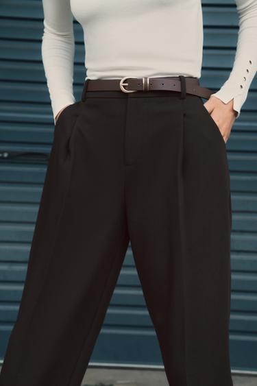 PANTALON À PINCES AVEC CEINTURE - Marron foncé de Zara - Image 2