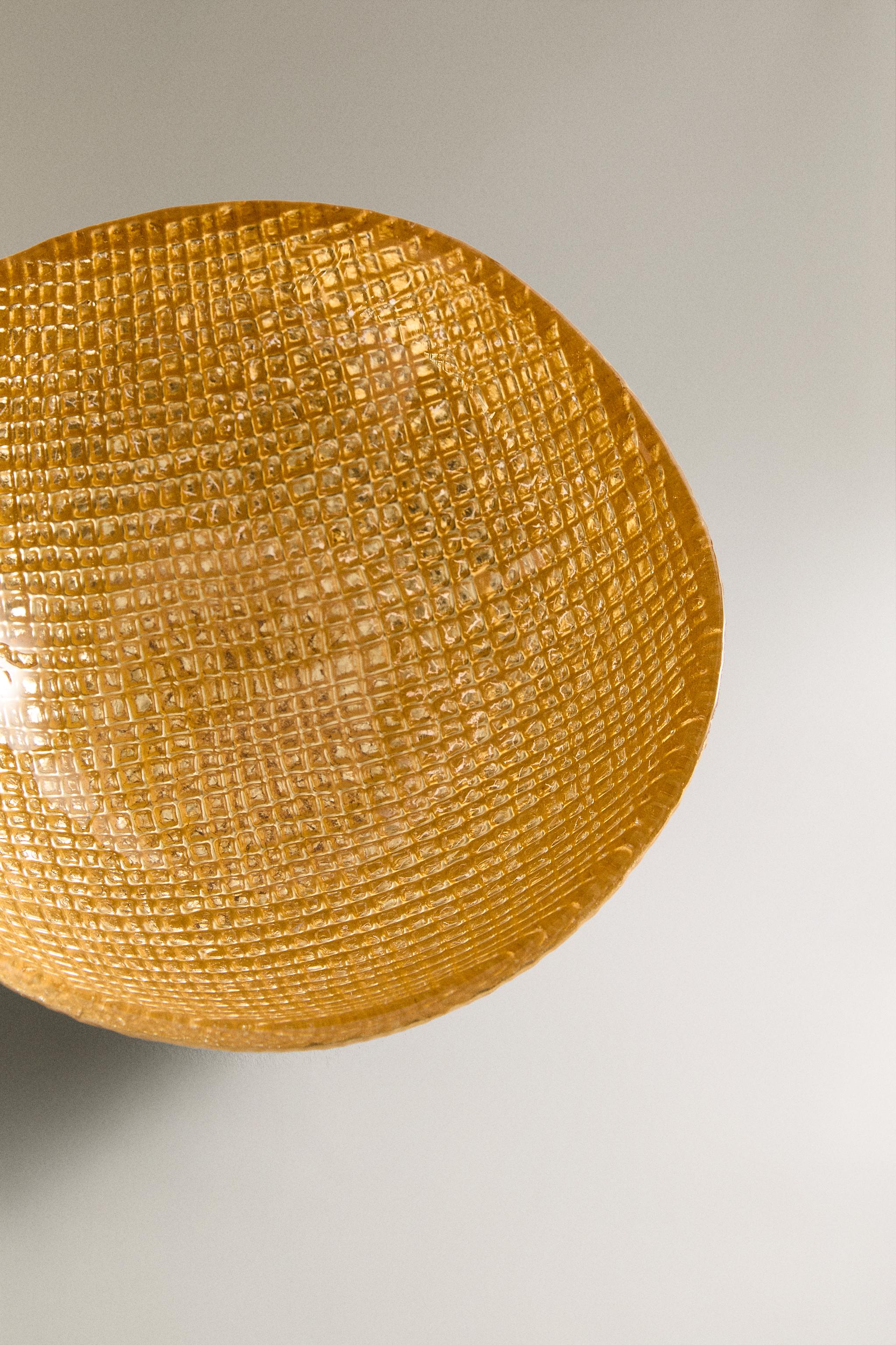 IRREGULAR GOLDEN GLASS BOWL