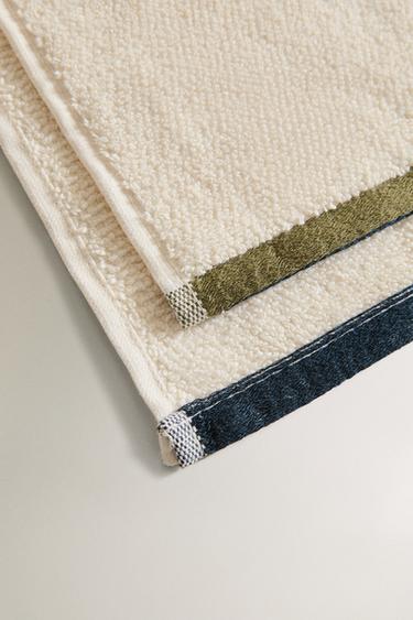 REVERSIBLE RICE STITCH BATH TOWEL WITH BORDER - Ivory by Zara - Image 2