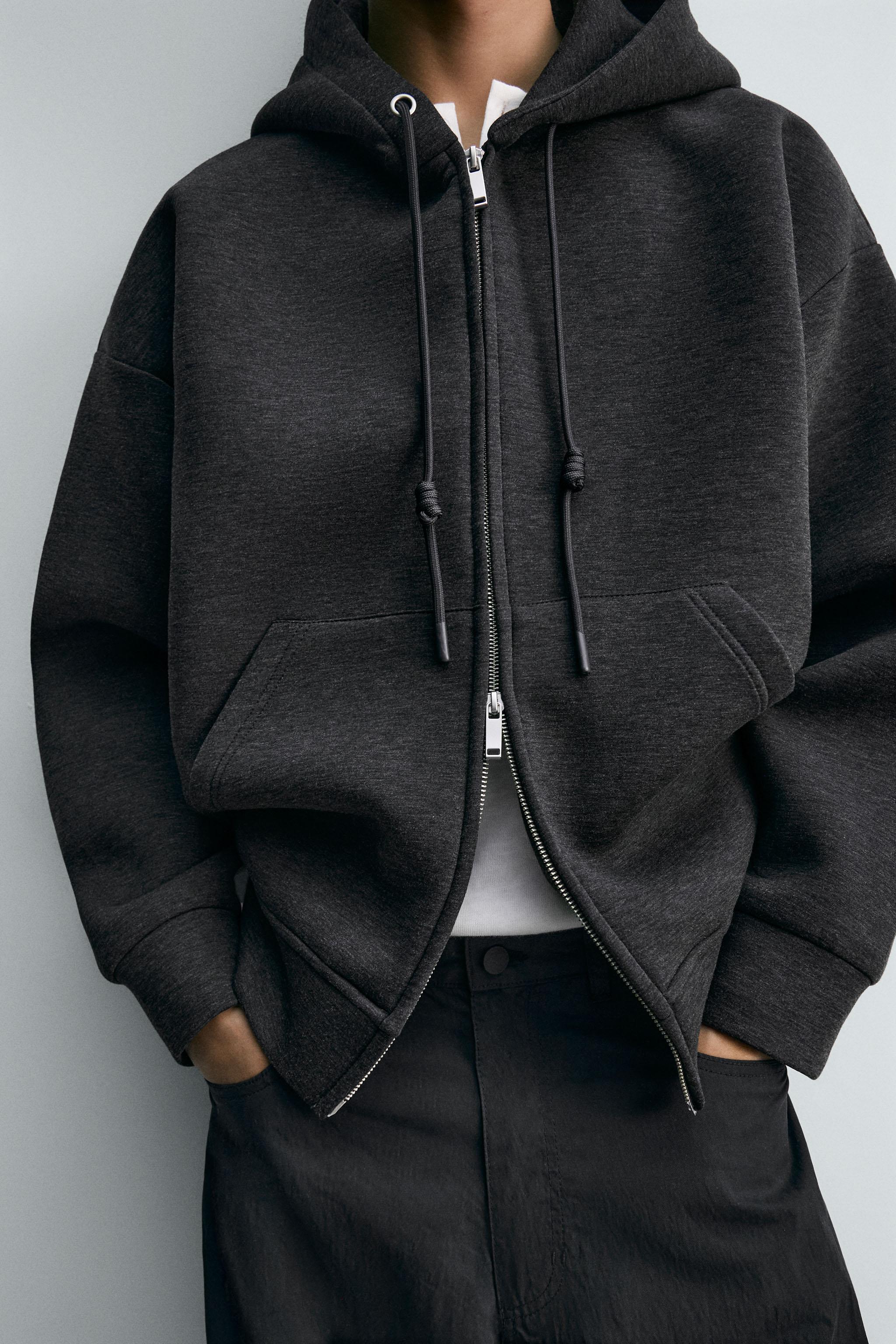 リラックスフィットテクニカルフーディ - ブラック | ZARA Japan / 日本