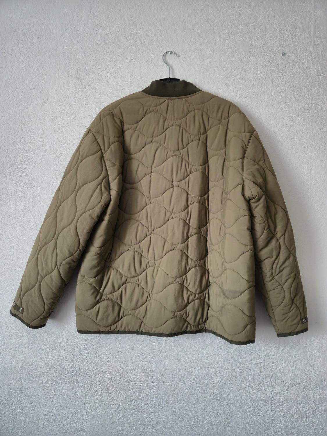 CONTRAST PUFFER JACKET - Image 3