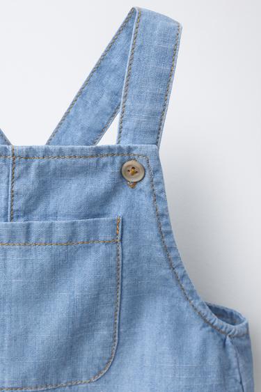SALOPETTE COURTE EN DENIM - Bleu moyen de Zara - Image 2