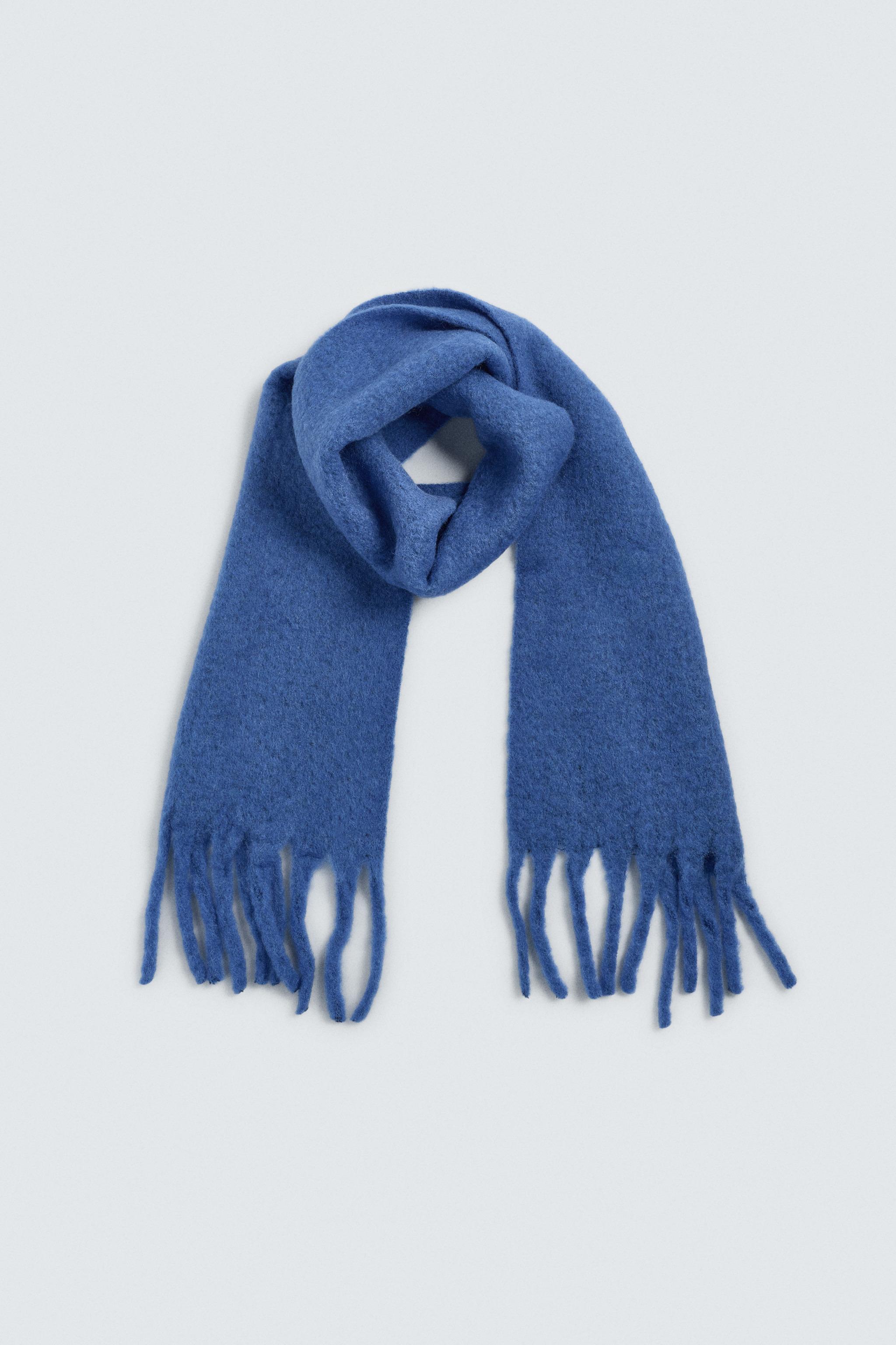 BRUSHED TEXTURE FRINGED SCARF