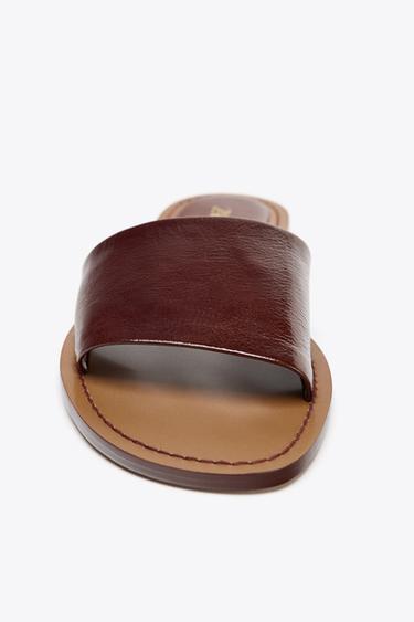 SANDALES EN CUIR SOFT - Marron foncé de Zara - Image 4