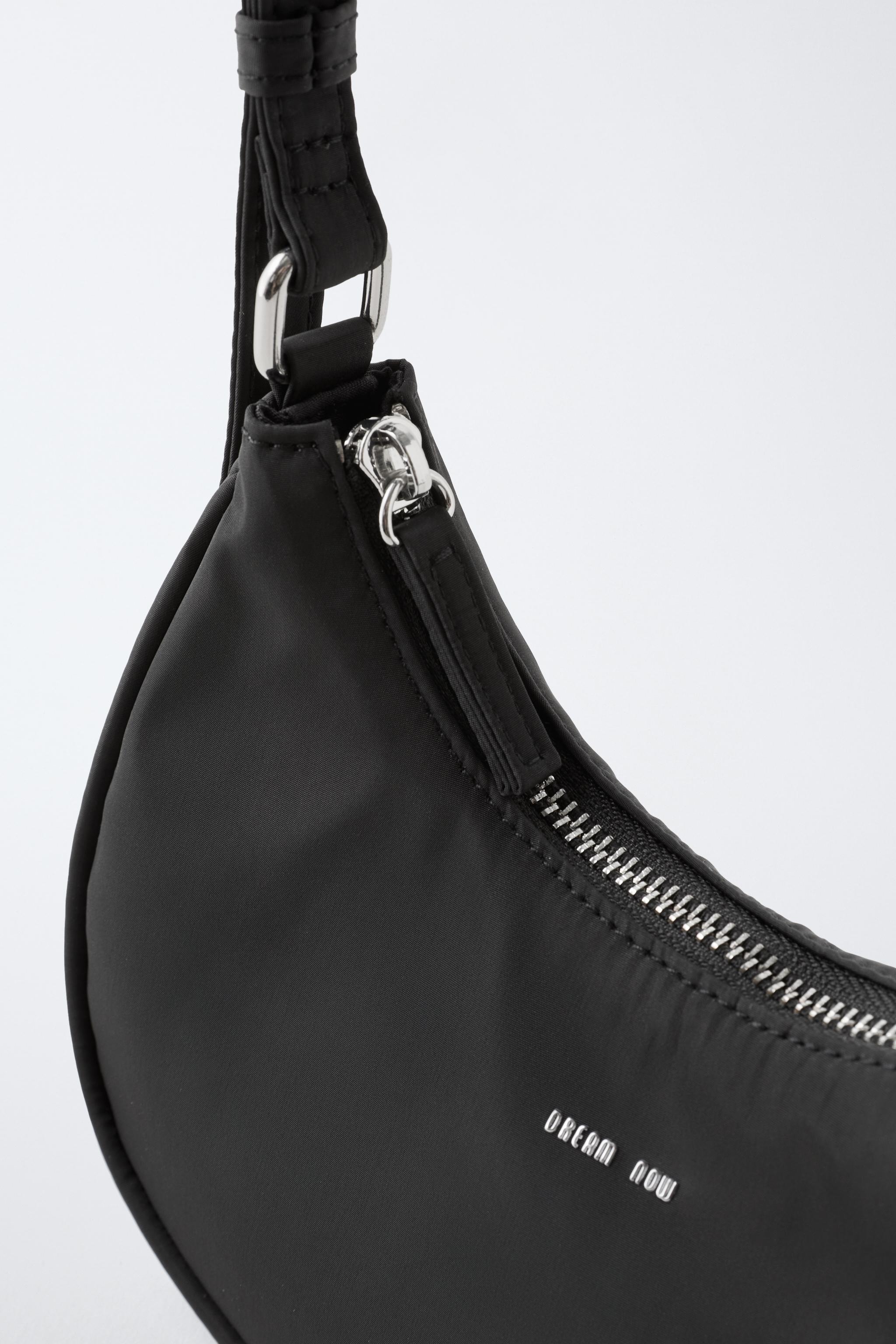 関税なし 送料無料 Black Nylon Shoulder Bag NYLON SHOULDER BAG - Black | ZARA Canada