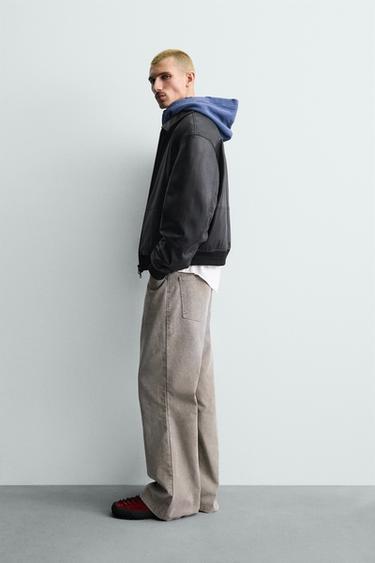 BLOUSON BOMBER MATIÈRE SYNTHÉTIQUE - Noir de Zara - Image 3