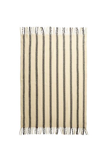 SOFT STRIPED BLANKET - striped by Zara