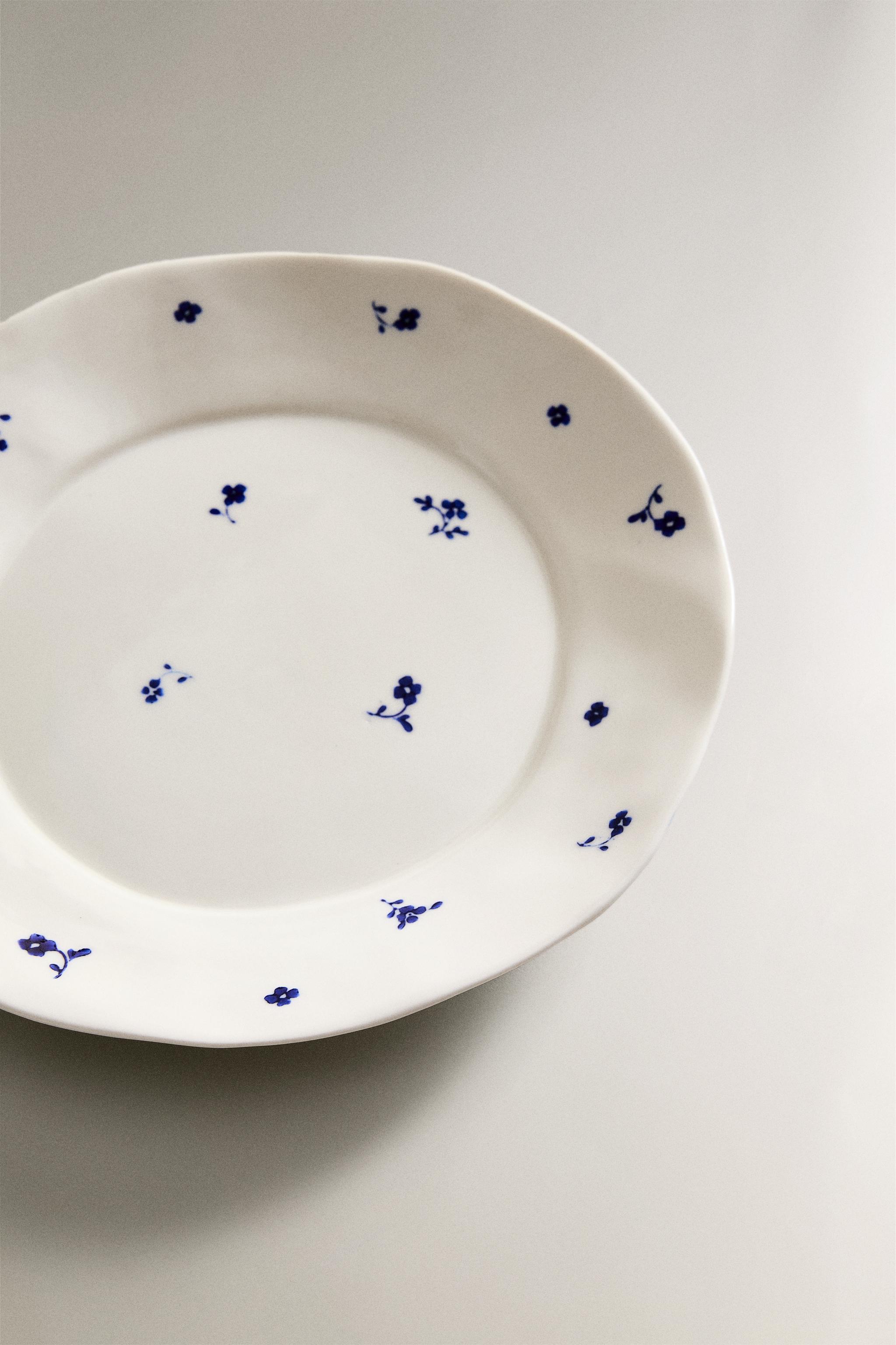 FLORAL PORCELAIN DINNER PLATE
