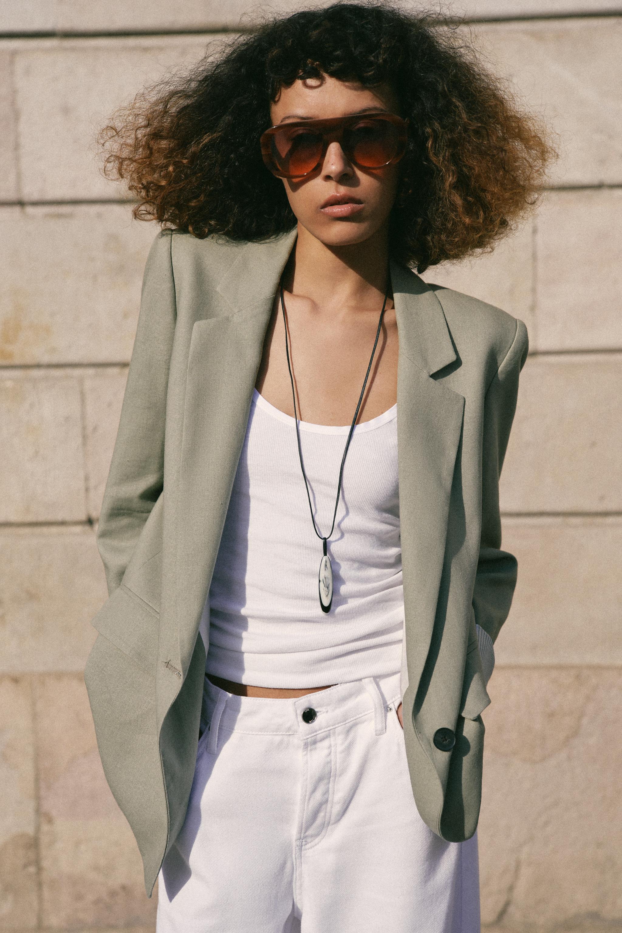 LINEN BLAZER WITH ROLLED SLEEVES