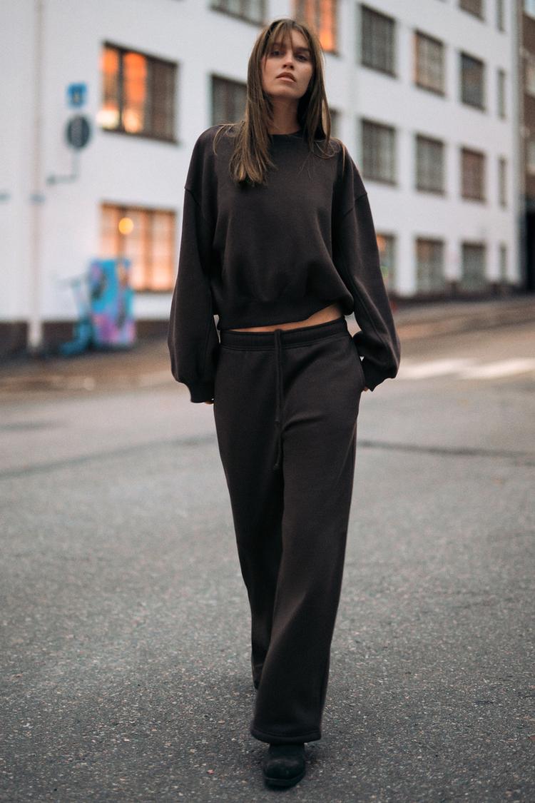 BASIC STRAIGHT-LEG PLUSH PANTS WITH ADJUSTABLE CUFFS