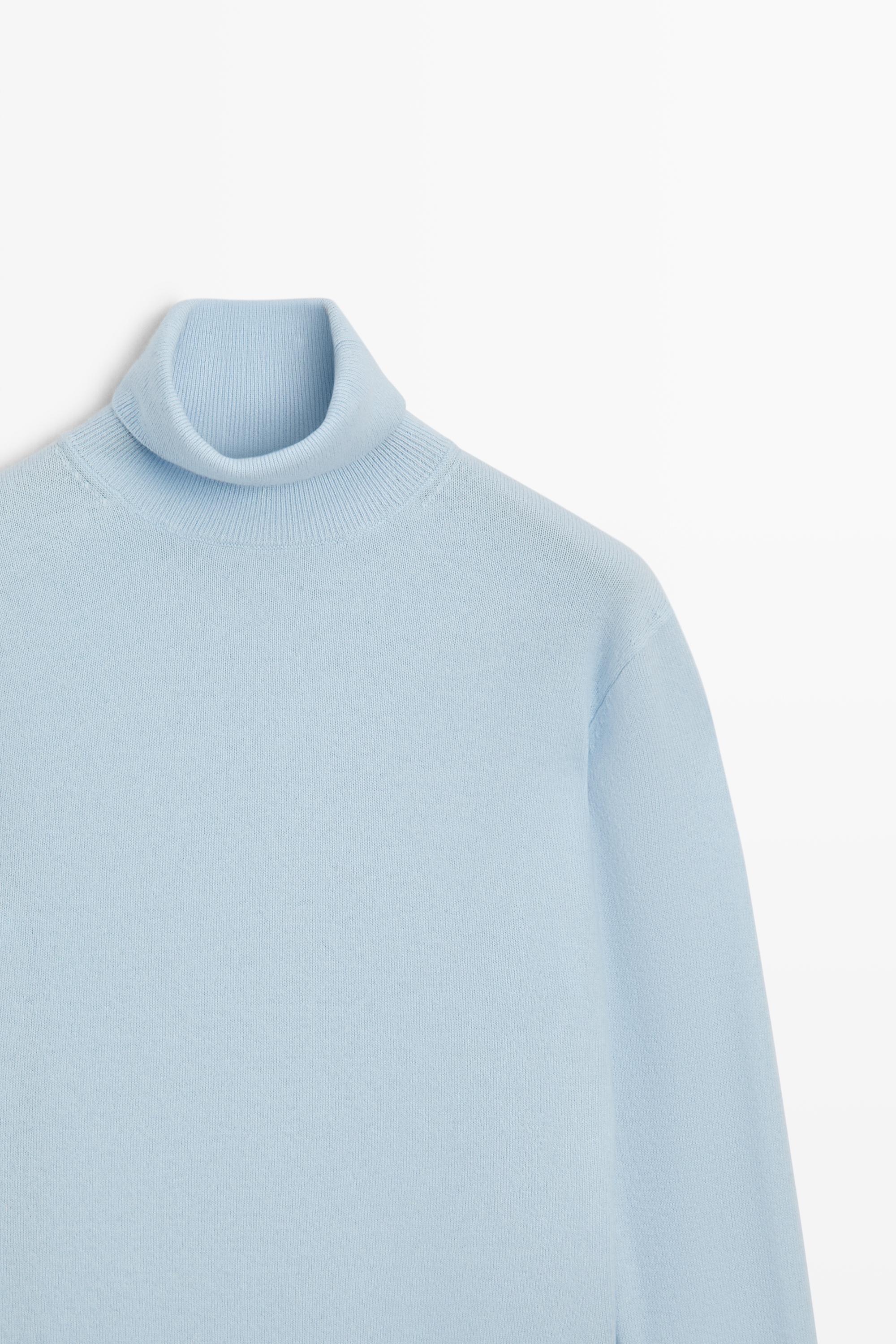 Pull en maille à col roulé mélange de laine