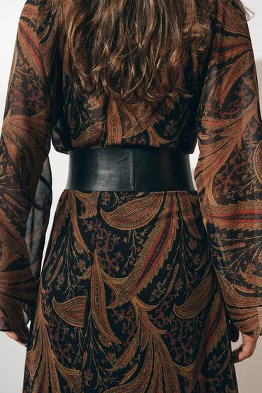 WIDE LEATHER BELT WITH CRAFTED BUCKLE - Black by Zara - Image 2